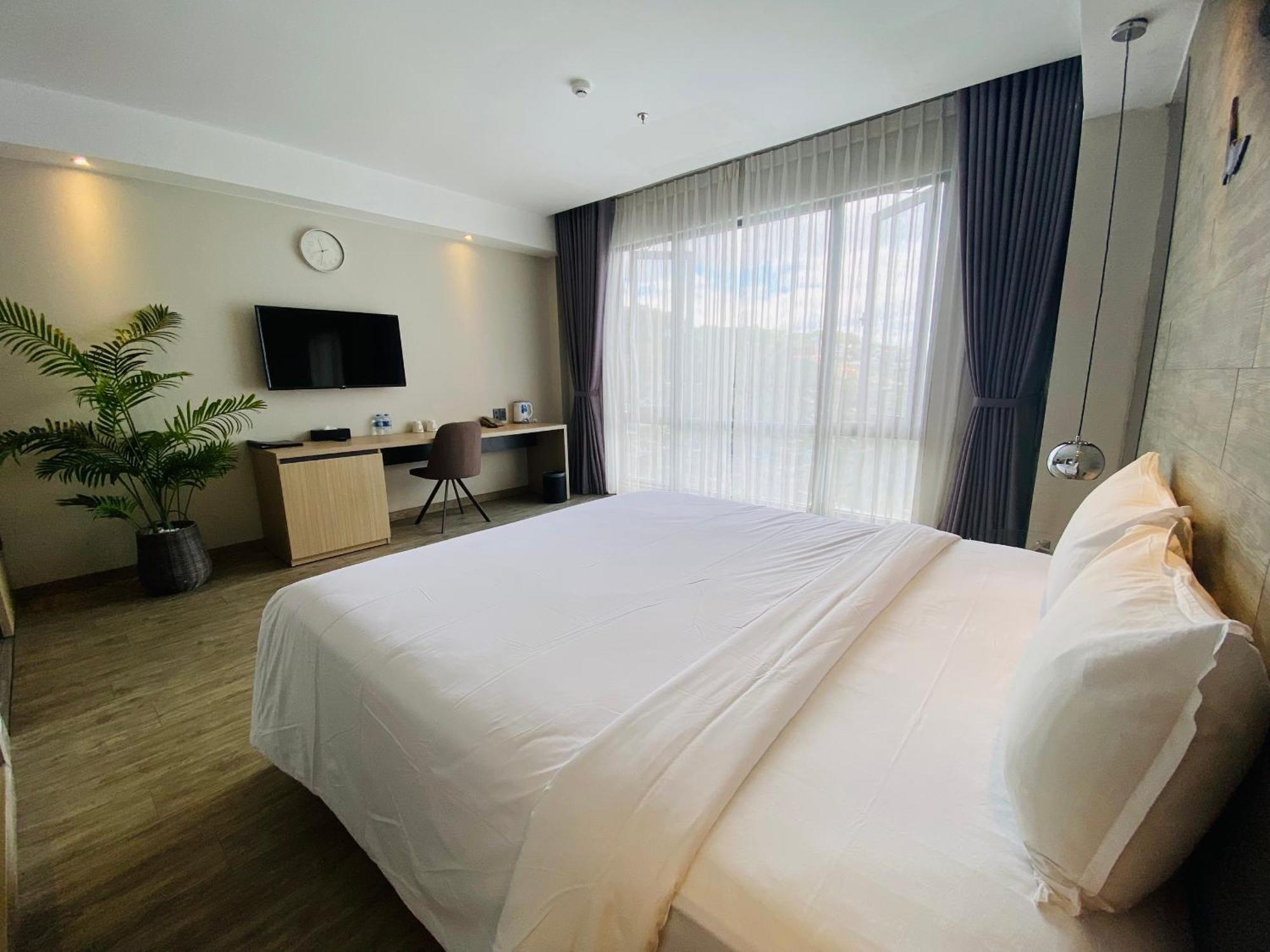 The Luxe Da Lat Hotel Exterior photo